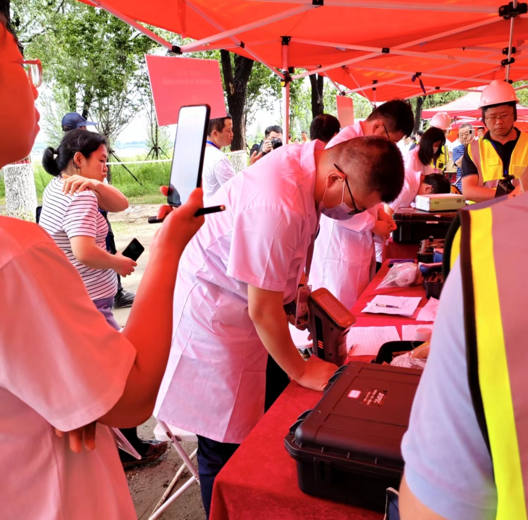 1692599435.png 640.png