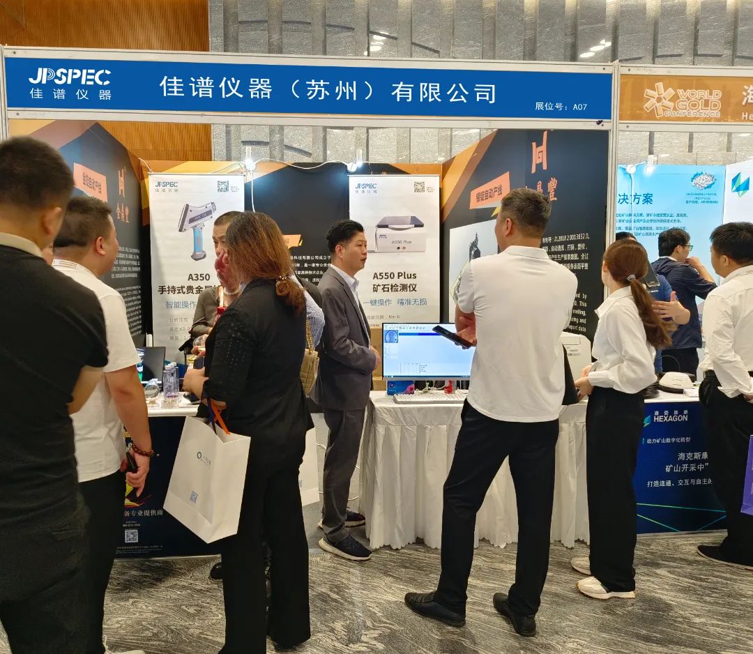 1693898458.jpg 87.jpg