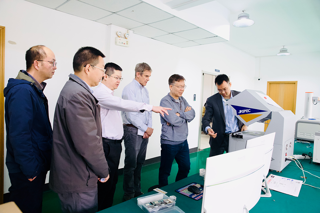 1711597599.png 02.png